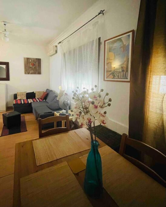 The Oasis One Spacious Apartment In Sevilla Exterior photo
